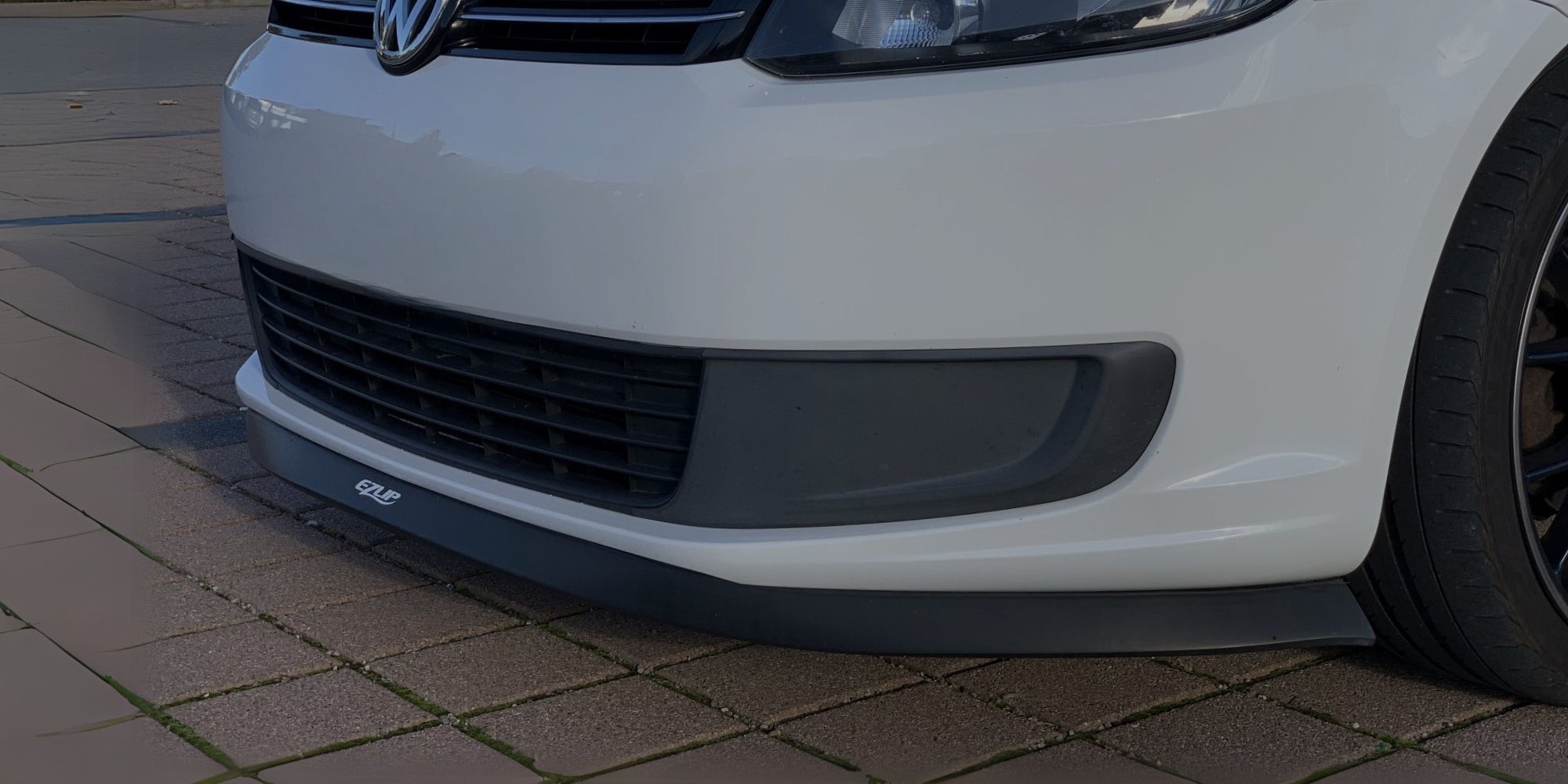 EZ Lip – Command Auto