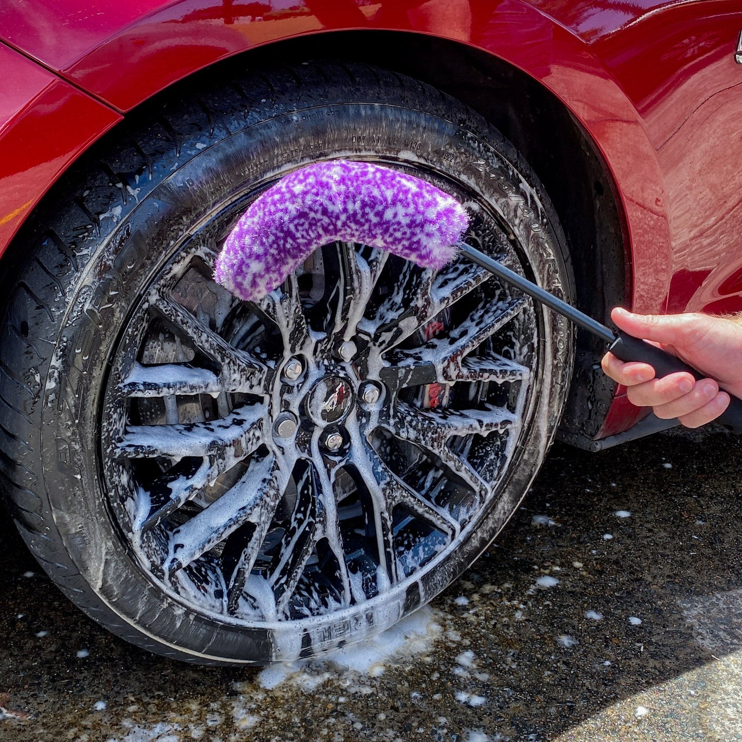 CURVY WHEEL BRUSH