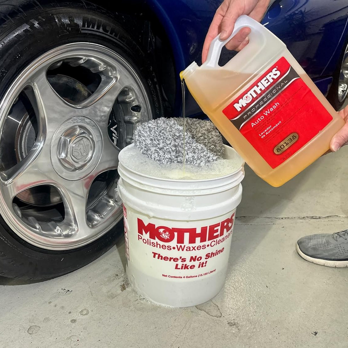 PROFESSIONAL AUTO WASH