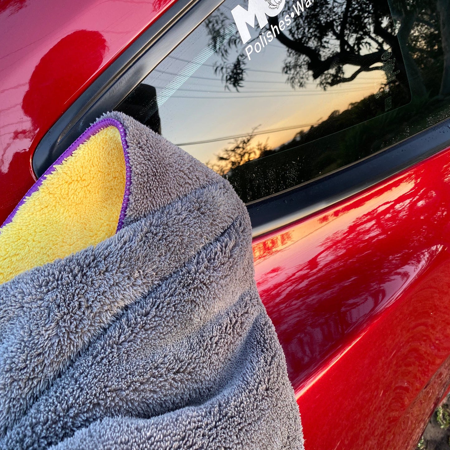 ULTRA-SOFT POLISHING CLOTH